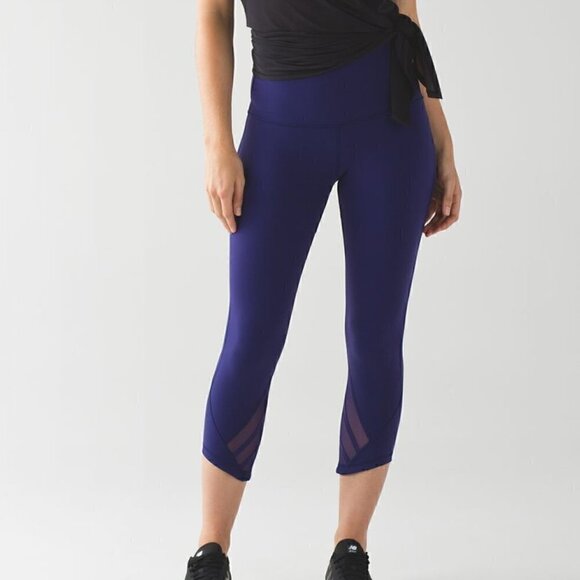 Lululemon Essential Rhythm Crop Leggings Emperor Blue Size 6 - Picture 2 of 8